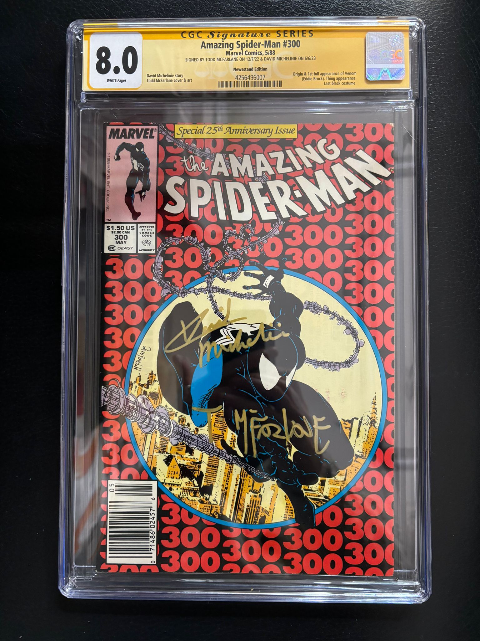 CGC 8.0 AMAZING SPIDER-MAN #300 - Signed Todd McFarlane e D. Michelinie